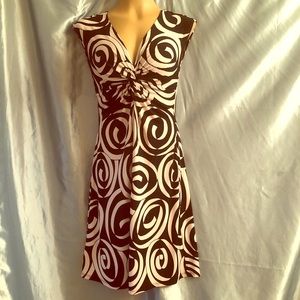 Classy abstract business casual dress, 4P